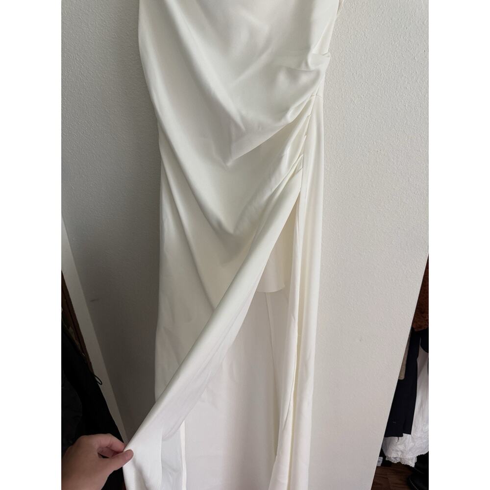 ELLIATT Isadora Ivory One Shoulder Women’s M Bridal Gown Maxi Dress - Picture 9 of 15